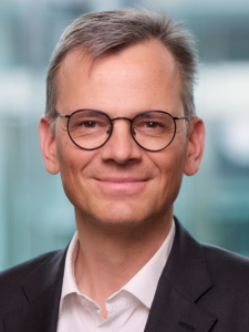 Dominik Asam